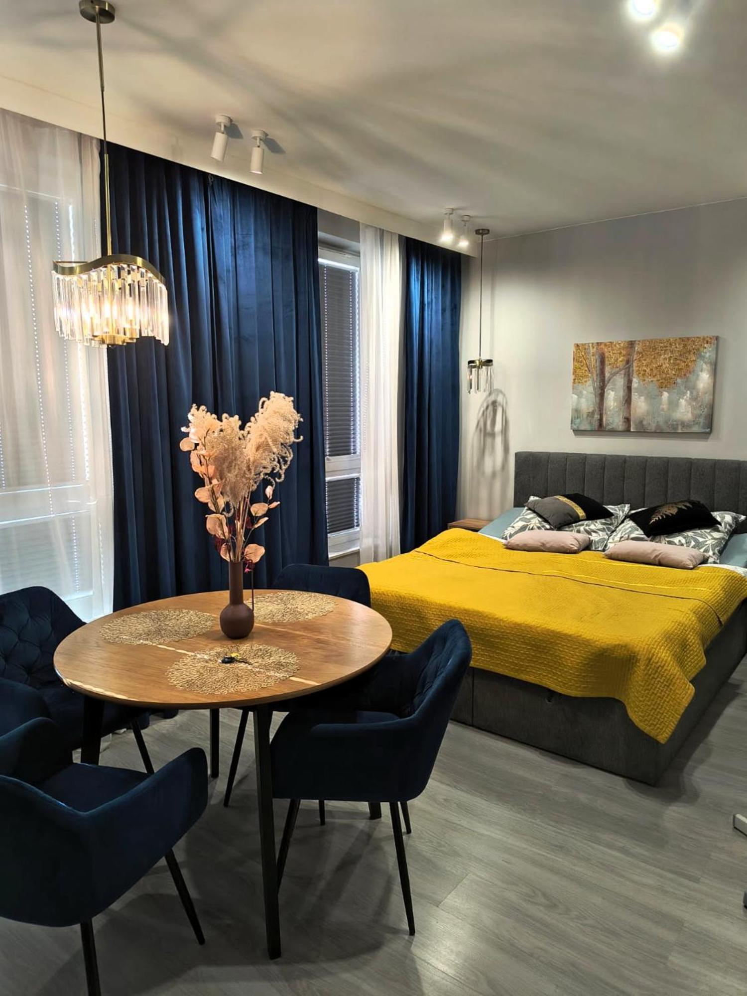 Manu Park Z Garazem Centrum Apartment *